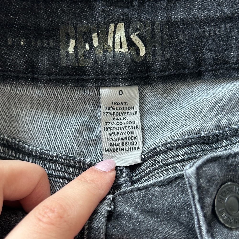 Rewash High Wasted Distressed Black Denim Short Shorts - Picture 3 of 3